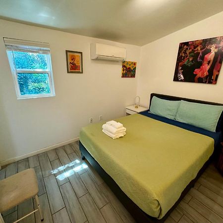 One Bedroom Apartment With Hot Tub 2 Blocks To Magazine Street Новый Орлеан Экстерьер фото
